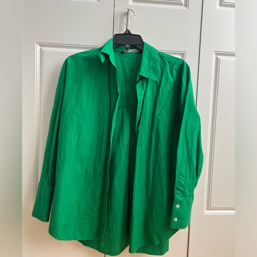 Green shirt